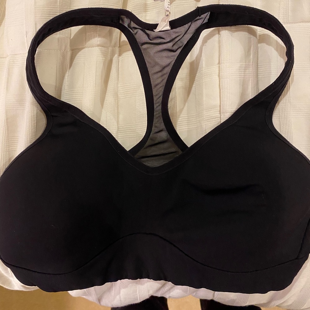 lululemon medium impact bra